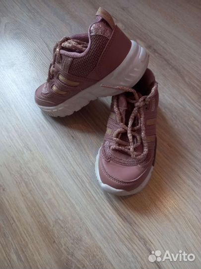 Кроссовки для девочки 27 размер