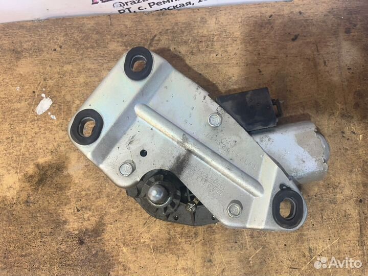 Моторчик дворника задний LADA Kalina хэтчбэк