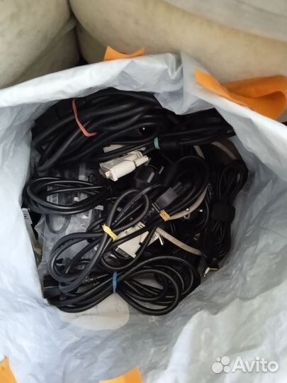 Кабели, шнуры для компьютера