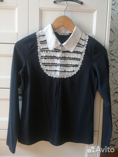 Новые блузки школьные Deloras р.170 (на 158-164)