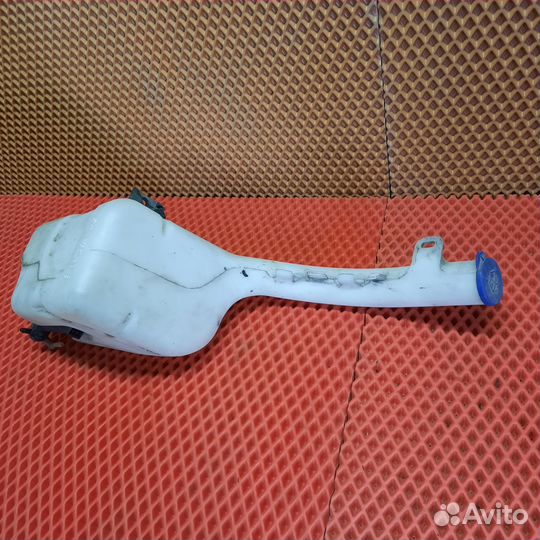 Бачок омывателя в сборе Fiesta MK5