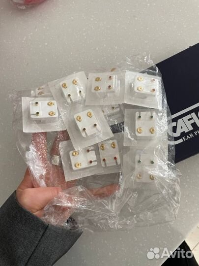 Инструмент для прокалывания Caflon gold