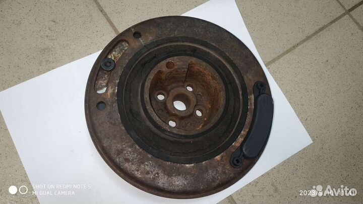 Шкиф коленвала на Фольксваген Крафтер 2,5