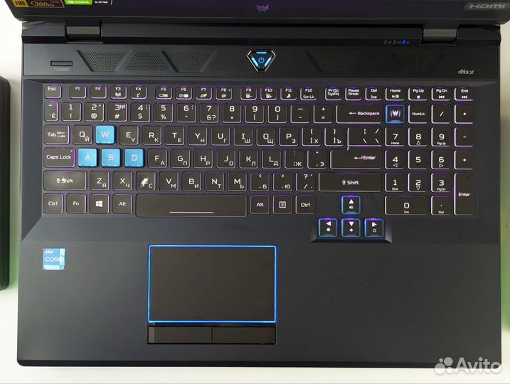 Acer Predator 500 17 RTX 3080 i7-11800H 32GB 1TB