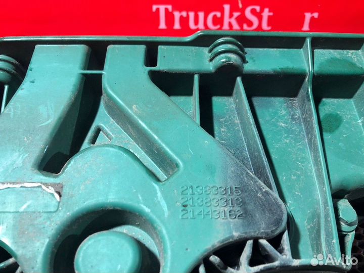 Крышка плиты двигателя Volvo FH