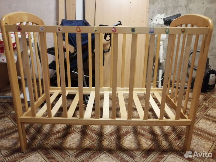 Кроватка детская