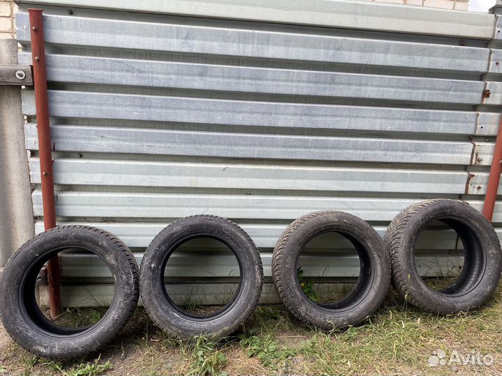 Nokian Tyres Hakkapeliitta 8 225/55 R17