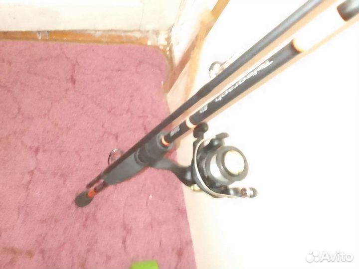 Спининг с катушкой(новый)