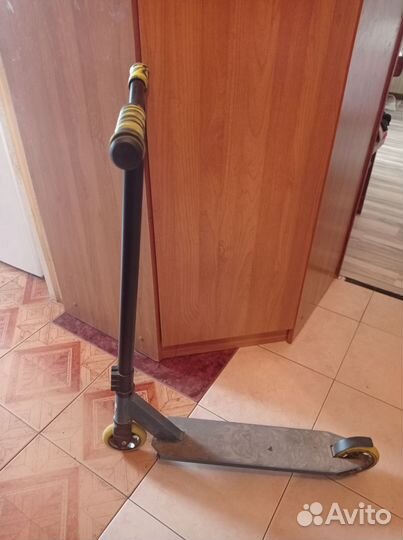 Трюковой самокат