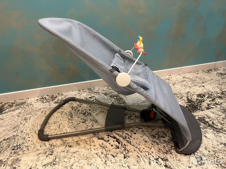 Шезлонг baby bjorn