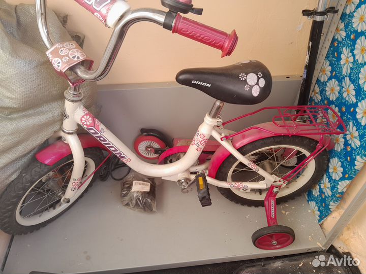 Велосипед детский(14диаметр колёс)