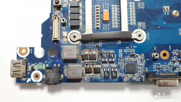 Материнская плата Samsung hainan3-INT неисправная