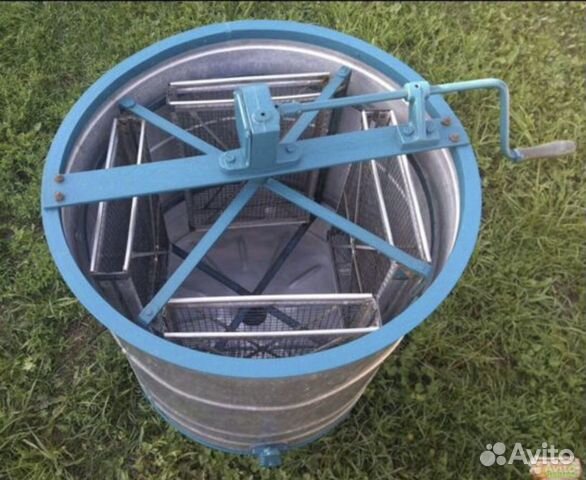 Медогонка 4 рамочная купить в Верховье | Животные и зоотовары | Авито