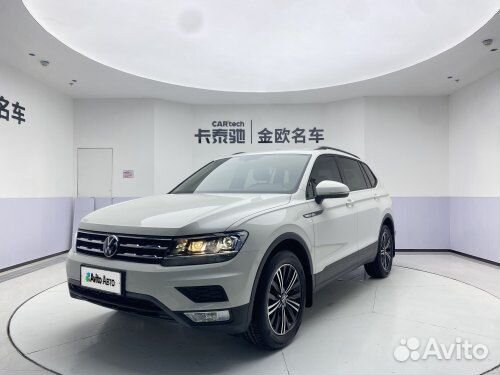 Volkswagen Tiguan 1.4 AMT, 2021, 45 000 км