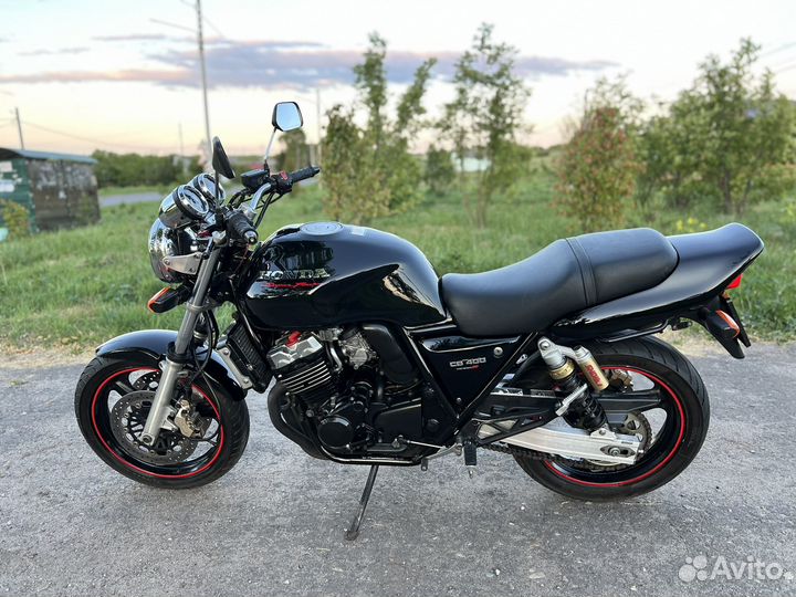 Honda CB 400 version s