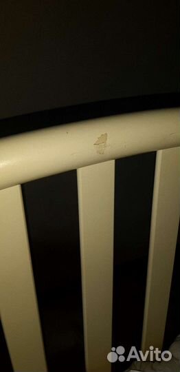 Детская кроватка с маятником и ящиком