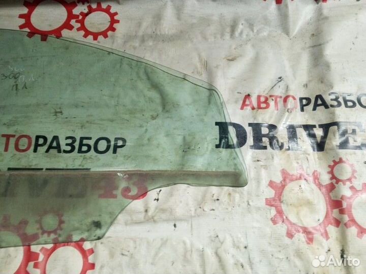 Стекло двери переднее правое Chevrolet Aveo T300