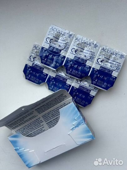 Контактные линзы Acuvue Oasys with Hydraclear Plus