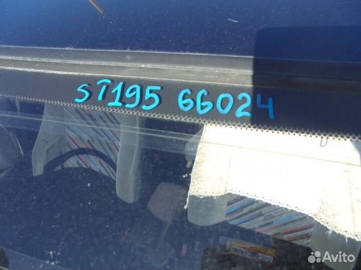 Лобовое стекло Toyota Caldina ST195 3S-GE 1995/07