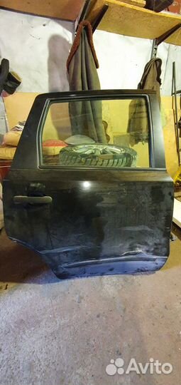 Дверь задняя правая nissan note