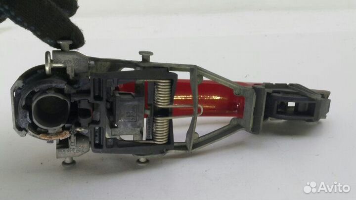 Ручка двери внешняя передняя левая Volkswagen Golf