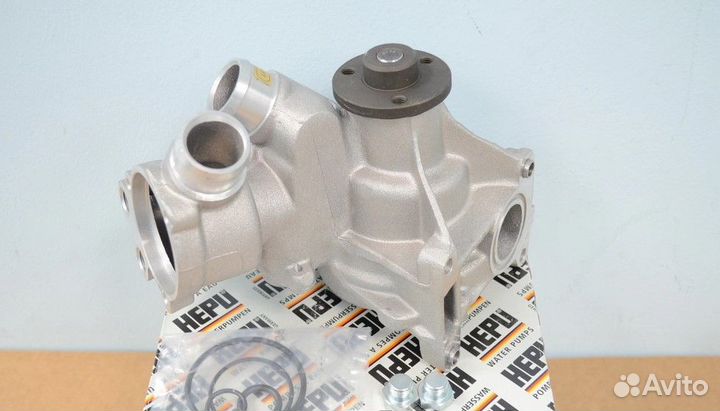 Помпа Мерседес 500 W140 M104 Hepu Новая