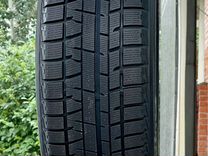 Yokohama Ice Guard IG50+ 215/60 R16 95Q