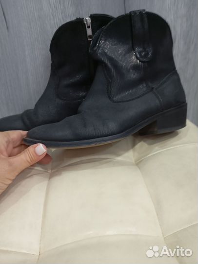 Полусапоги женские, казаки