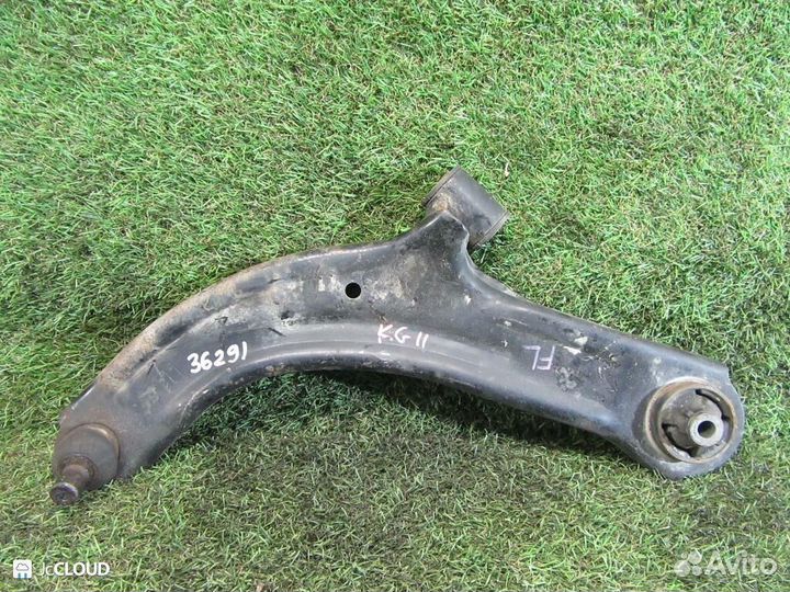 Рычаг на nissan bluebird sylphy KG11 MR20DE