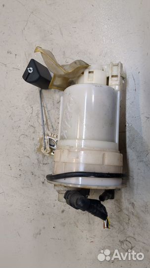 Насос топливный электрический Toyota Corolla E12