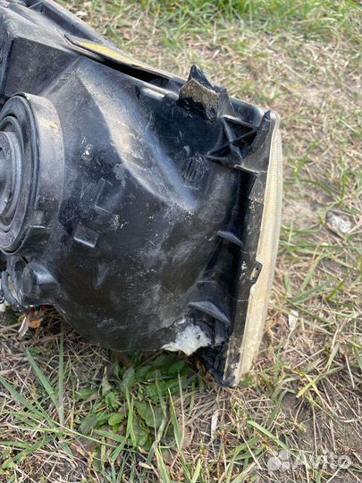 Фара Nissan Cedric Gloria y34 xenon