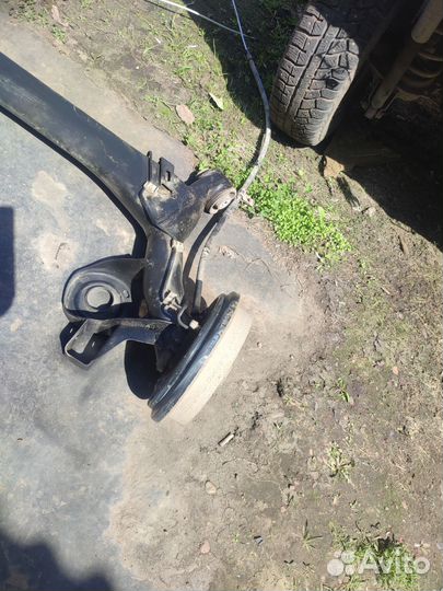 Задняя балка Шкода Фабия 2, rapid