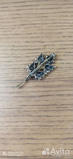 Брошь. Серебро