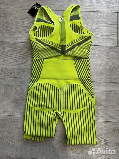 Спортивный костюм