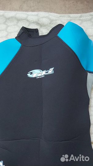 Гидрокостюм