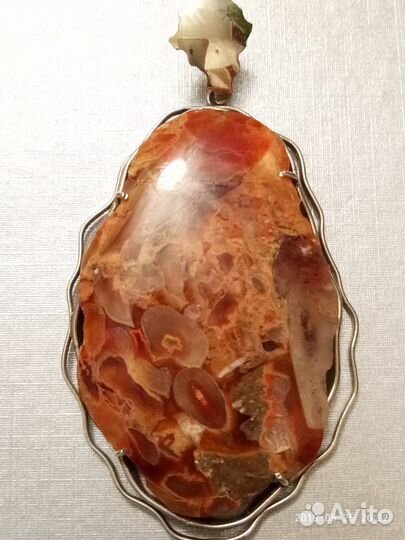 Заколки для волос и подвески