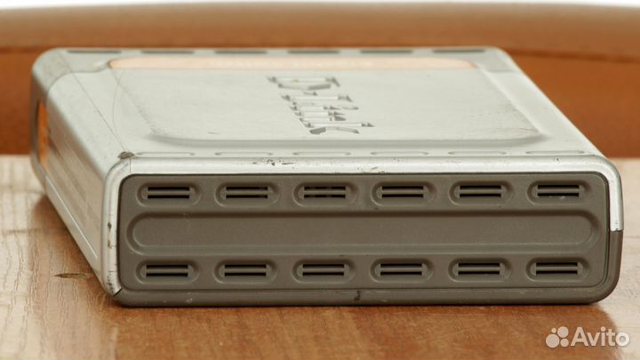 Разветвитель интернет.DGS-1005D D-Link