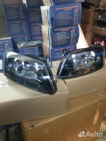 Фары Гранта Black черная маска