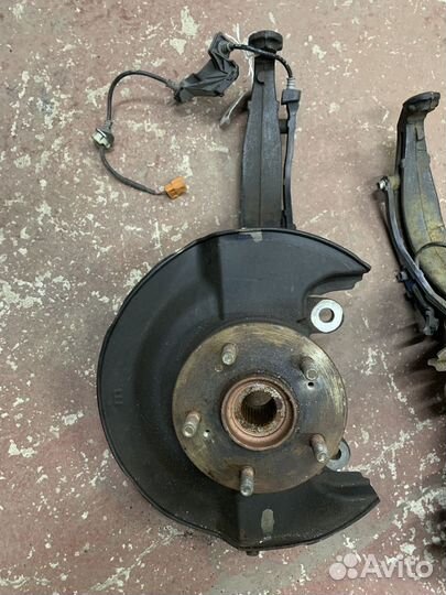 Ступица передняя Honda Elysion