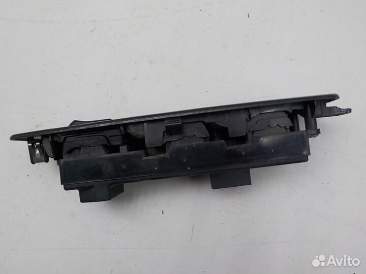 Блок управления стеклоподъемниками Geely MK 2008