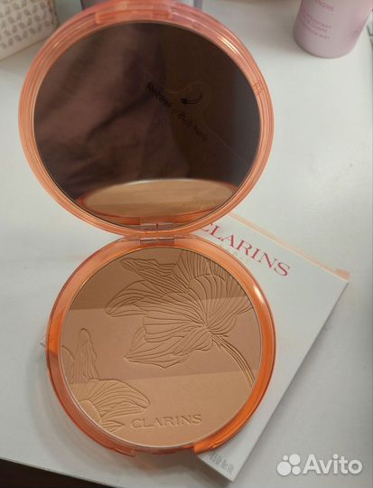 Clarins бронзер