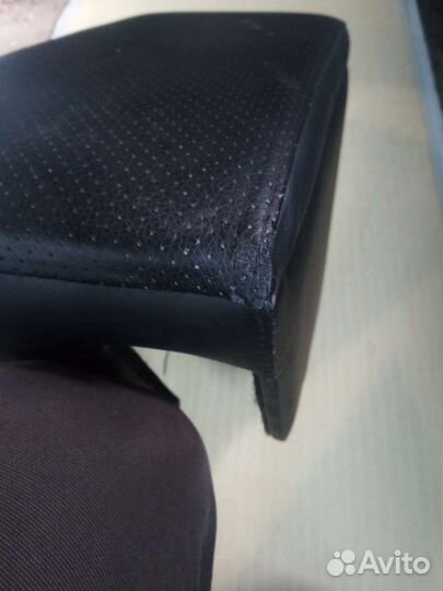 Подлокотник / бар Киа. Хундай