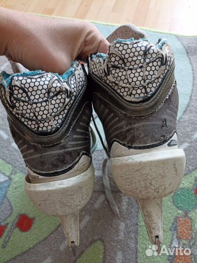 Коньки вратарские детские