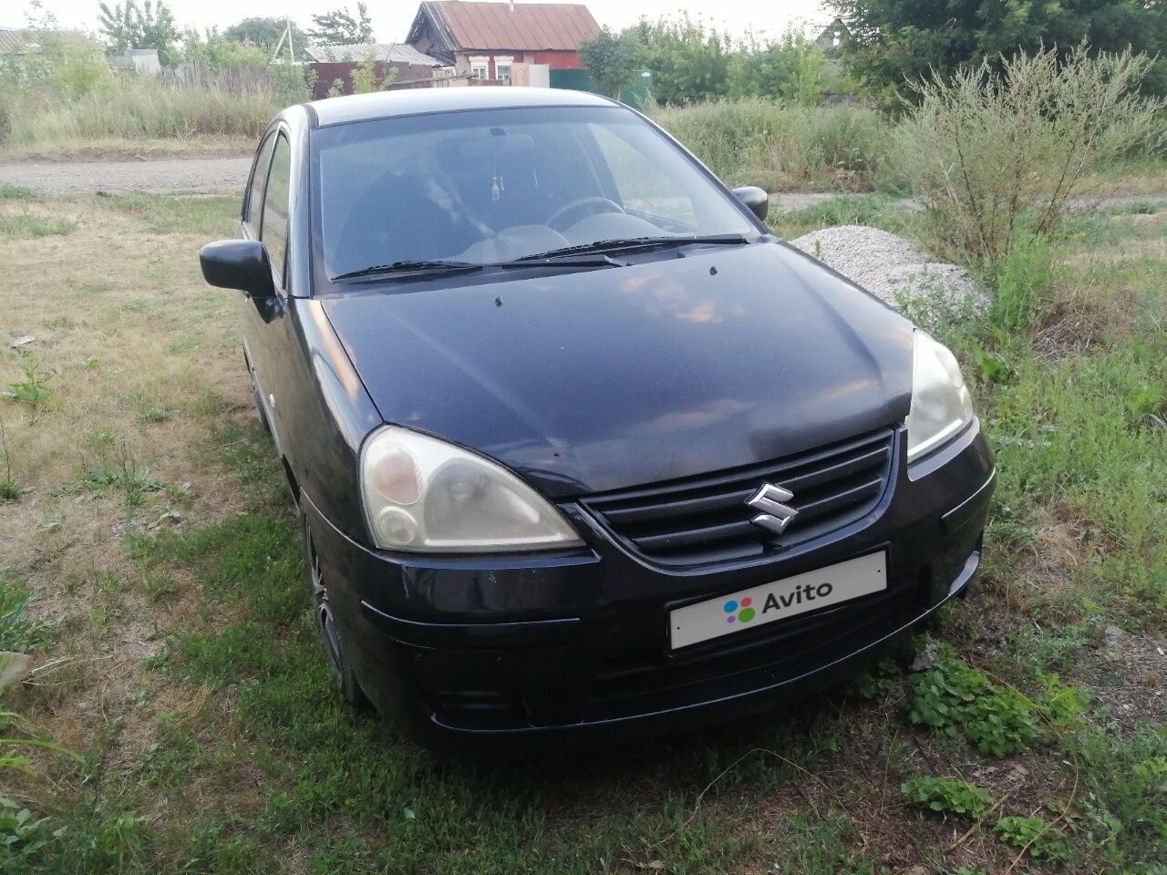 Suzuki Liana: фото владельца