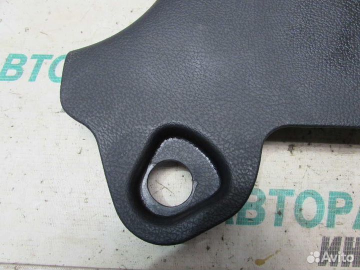 Обшивка стойки для Peugeot 200 206 1998-2012г