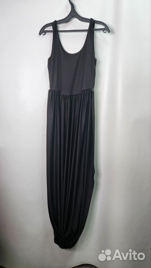 Новое облегающее платье с высоким разрезом 42р