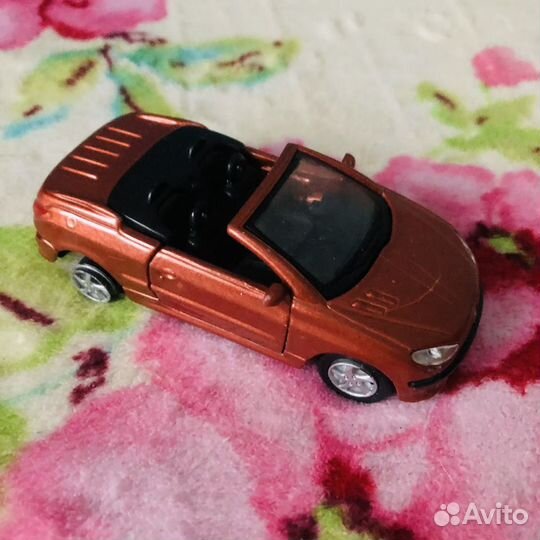 Машинки модельки