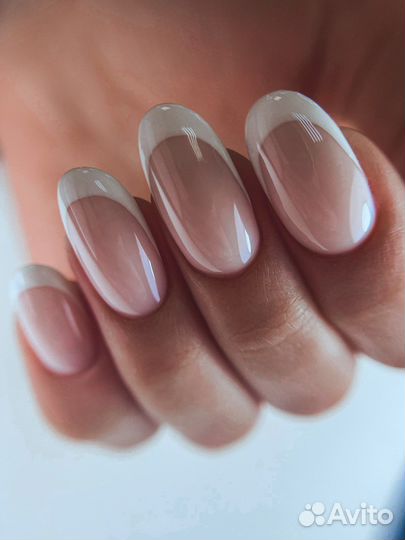 Маникюр, педикюр, наращивание гель-лак