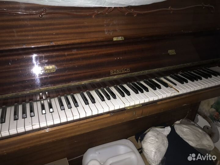 Продажа пианино Ronisch (Германия )