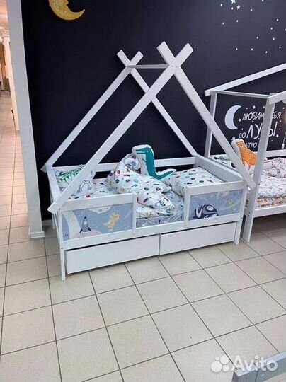 Детская кровать Домик